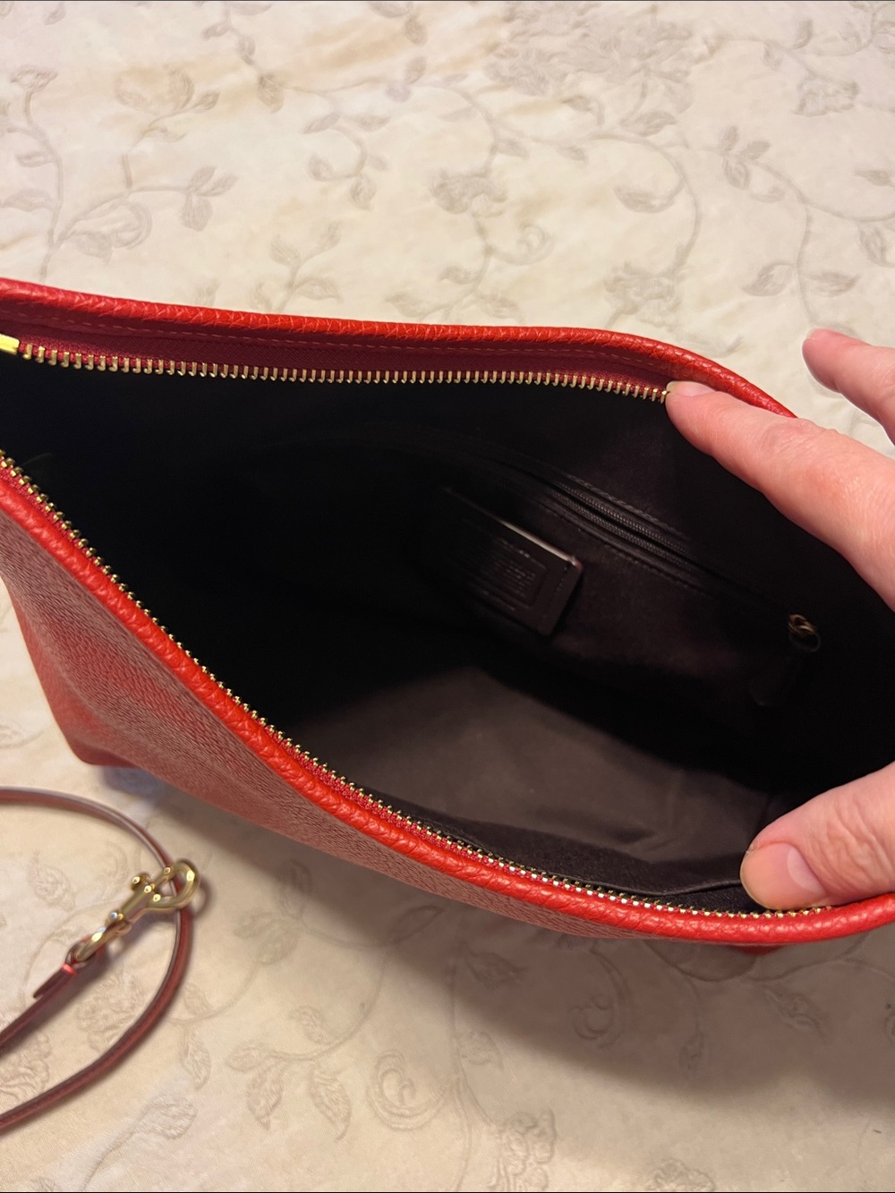 Coach shoulder bag - Picture 3 of 6